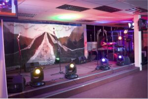 Mega praise 2017 - 16