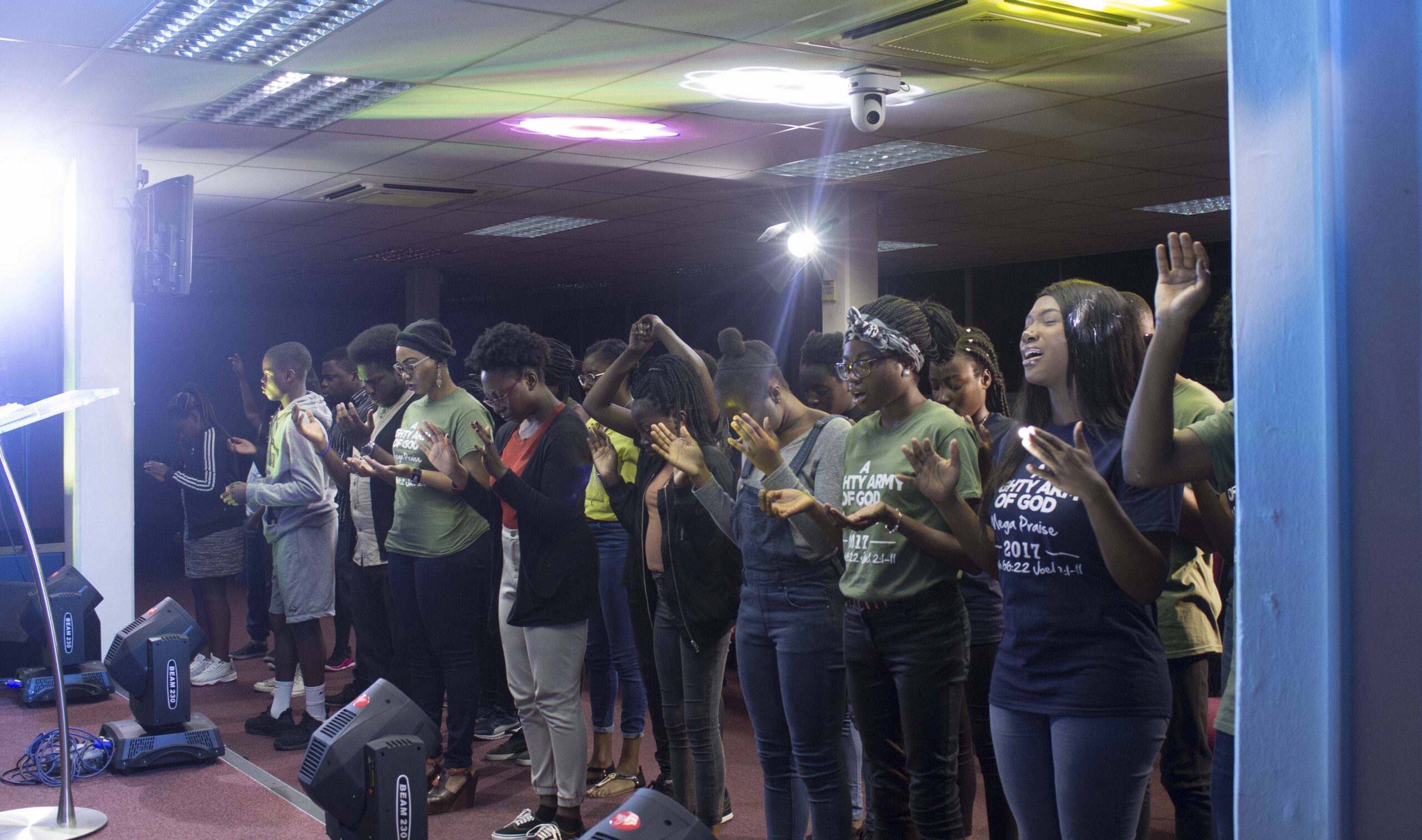 Mega praise 2017 - 8